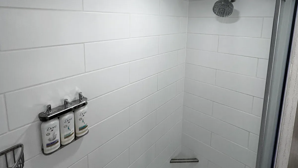 Ing endi lampu linear anti banyu sing paling umum diinstal